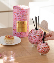 Load image into Gallery viewer, BLUSH PEONIES LARGE DIFFUSER 350ml