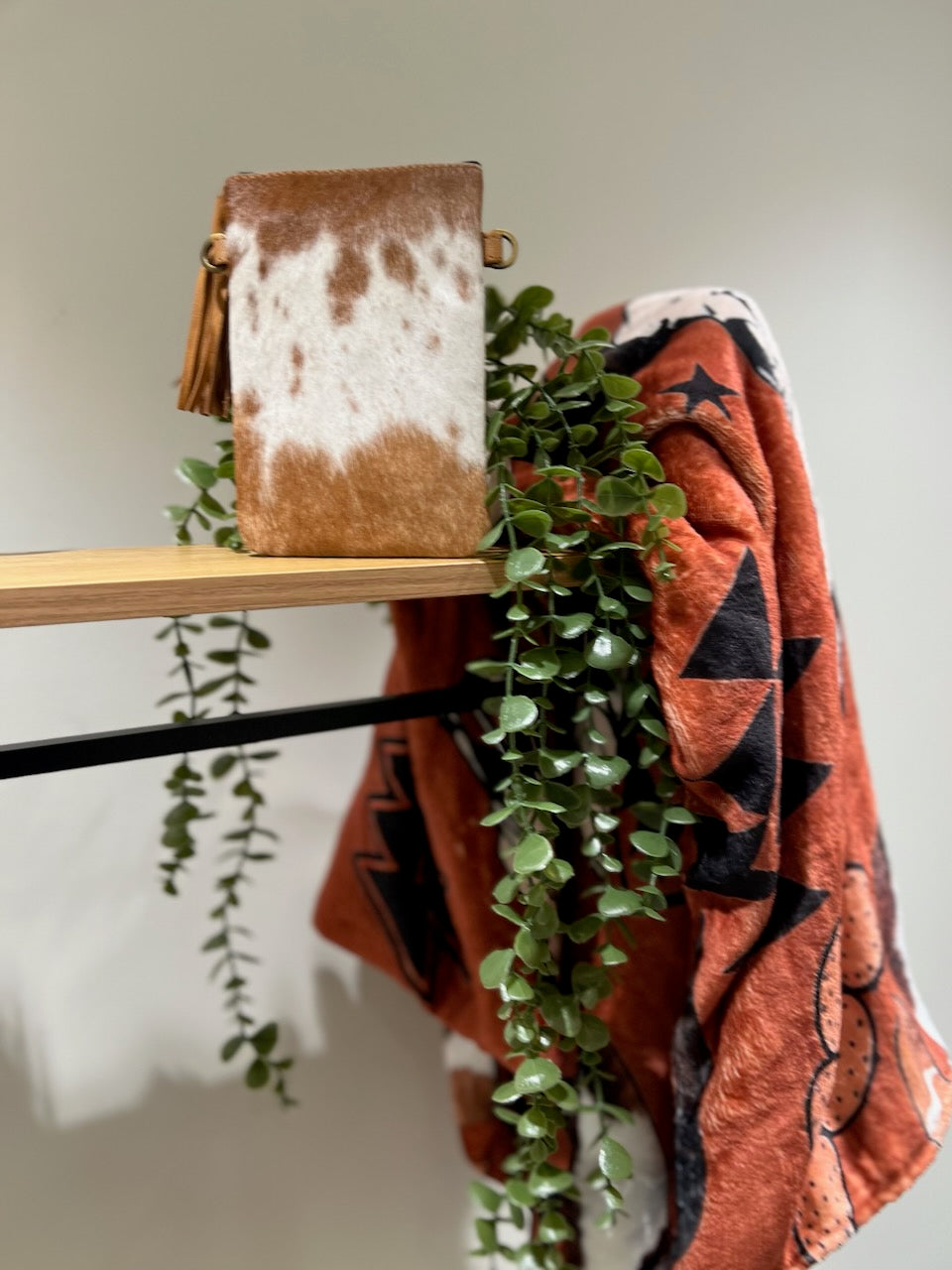Emily Phone Bag/Crossbody Pouch - 4 Tan