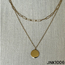 Load image into Gallery viewer, Double strand paper clip chain with gold disc - JNK1006