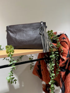 Emma Clutch - 1 Chocolate