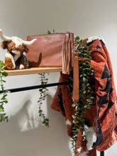 Load image into Gallery viewer, Bianca Small Clutch - 1 Tan