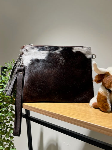 Elsie Large Clutch - 2 Chocolate