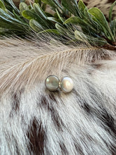 Load image into Gallery viewer, Baroque Pearl Studs