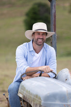 Load image into Gallery viewer, AP001 Hunter Creek - Wheat
