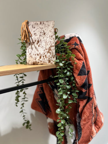 Emily Phone Bag/Crossbody Pouch - 8 Tan