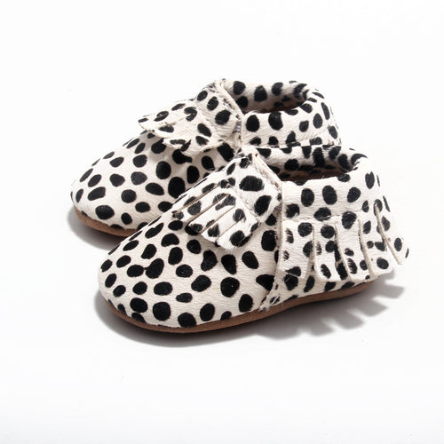 Wildchase Frill Moccasins - 100% Leather - Black/White