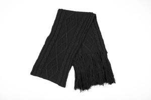 BETTY BASICS - LUNAR CABLE KNIT SCARF