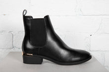 Load image into Gallery viewer, BETTY BASICS - QUEST BOOTS