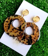 DROP EARRINGS - LEOPARD PRINT