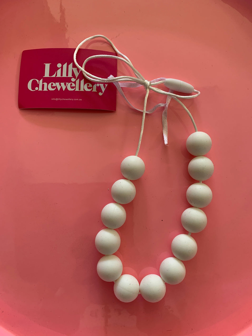 Lilly Chewellery Teething Necklace - Short White