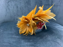 Load image into Gallery viewer, Feather Fascinator