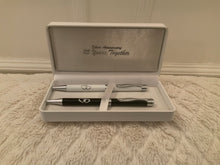 Load image into Gallery viewer, Silver Anniversary Pen Set (25 Years)