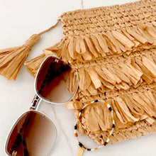 Load image into Gallery viewer, Capri Straw Clutch - Tan