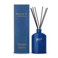 Load image into Gallery viewer, MOSS STREET - SANDALWOOD &amp; SEA SALT SCENTED DIFFUSER